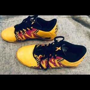 ⚽️ Adidas indoor  Soccer⚽️